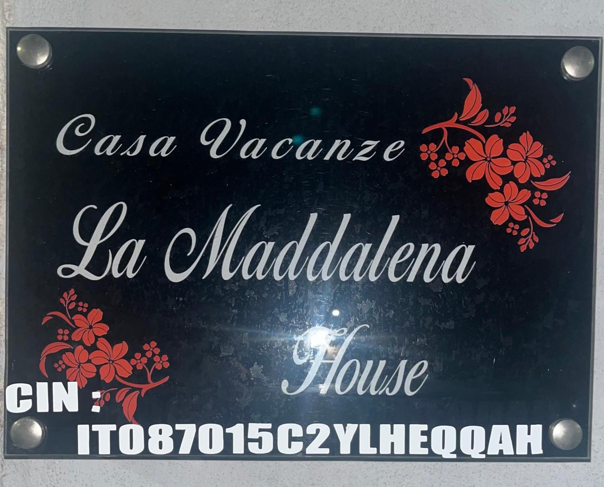 דירות קטאניה La Maddalena House מראה חיצוני תמונה